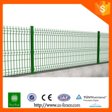 Alibaba trade assurance ISO galvanized and powder coated 3d curved mesh fence